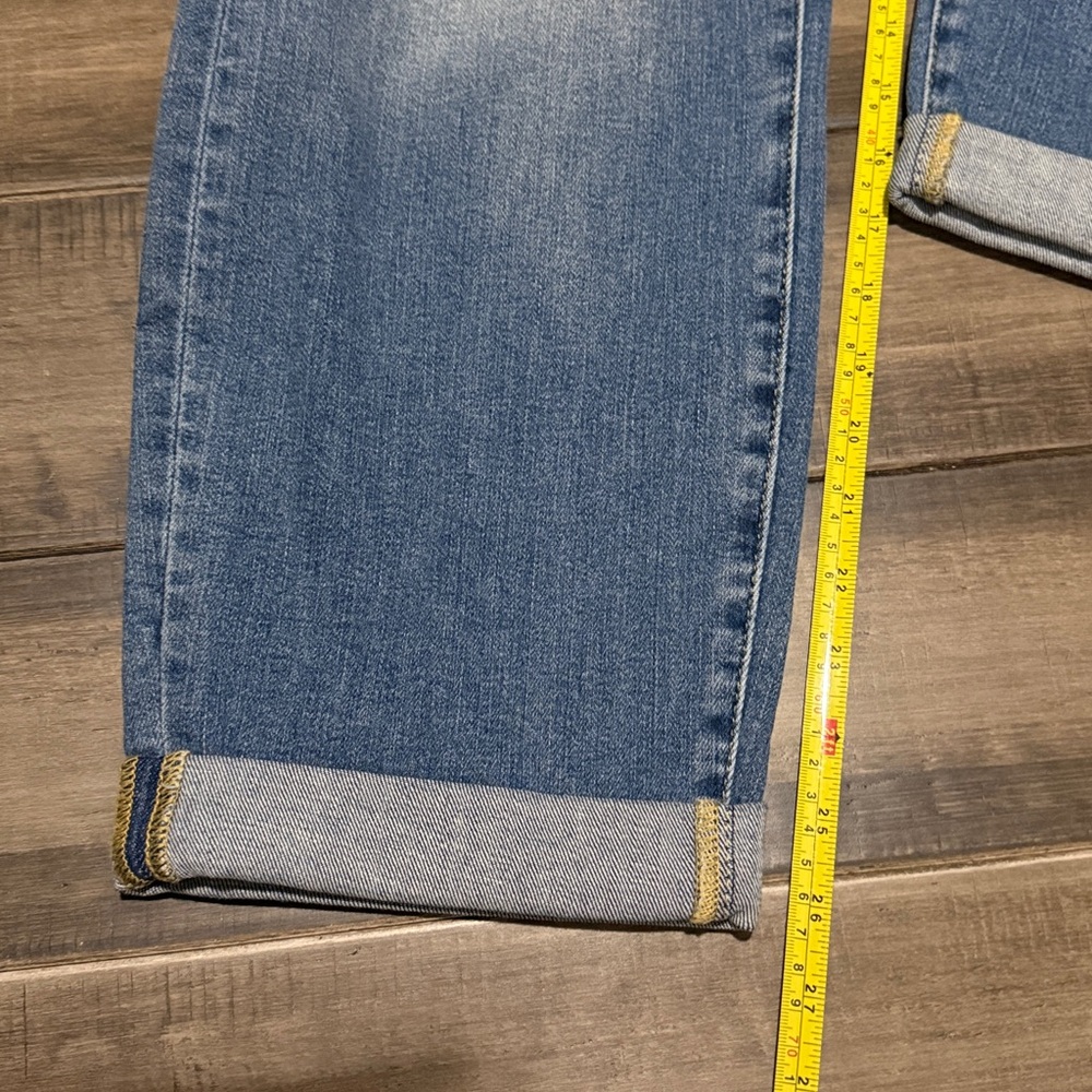 New Judy Blue Boy Toy Light Wash High Rise Cuffed Boyfriend Distressed Jeans - Picture 14 of 14